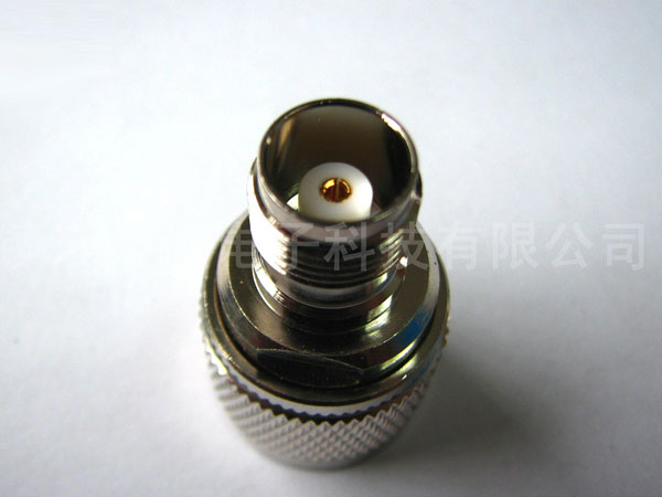 不同系列轉(zhuǎn)接器